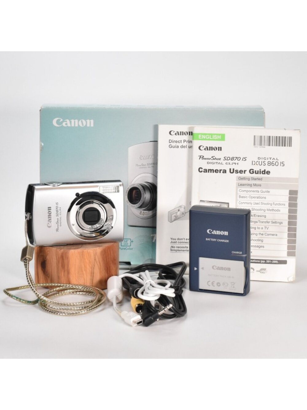 Canon PowerShot SD870 IS Elph Digital Camera 8MP 3.8x Opt Zoom Video MINT